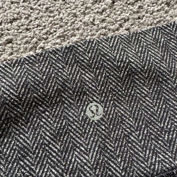 Lululemon Wunder Under High Rise Pants - Picture 5 of 7